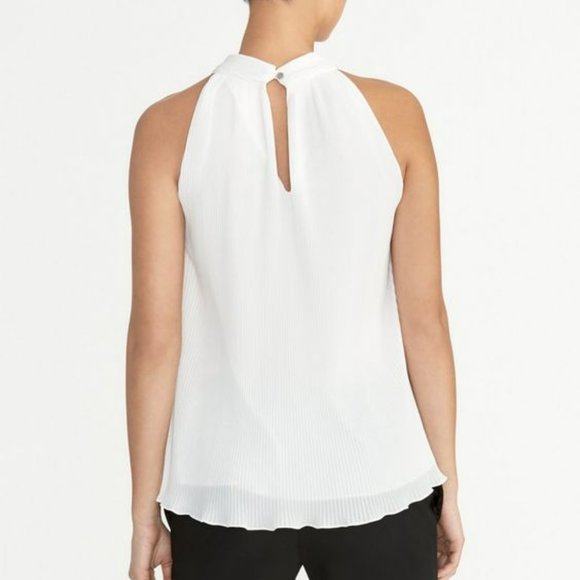 NWT- Rachel Roy Collection Contemporary Pleated Halter top - Picture 3 of 9